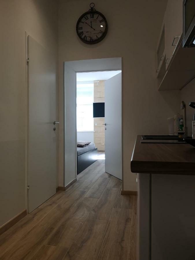 Apartment, Modern Und Neu Renoviert Vienna Exterior photo